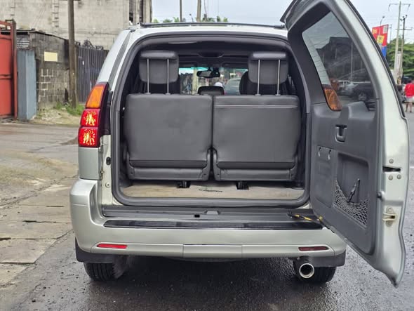 A picture of FIRST BODY 2003 model LEXUS GX470 FOR SALE