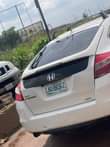A picture of HONDA CROSSTOUR
