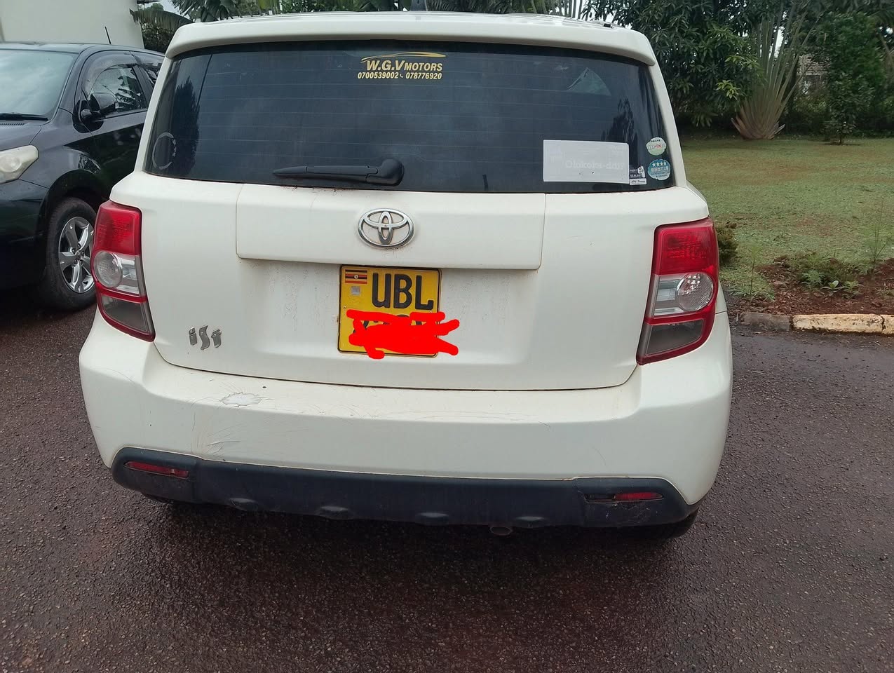 A picture of 2007 Toyota ist