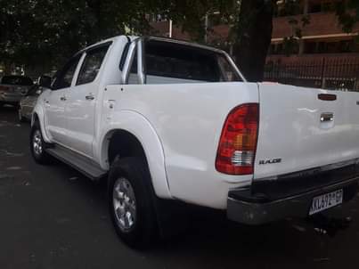 bakkies A.