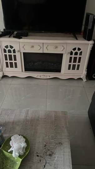 A picture of Tv stand