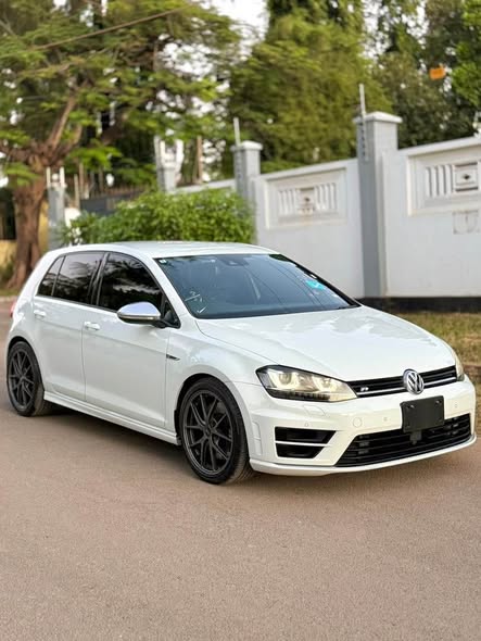 A picture of VOLKSWAGEN GOLF 7R TURBOLADER SWEET CHASSIS NUMBER PRICE 58 000