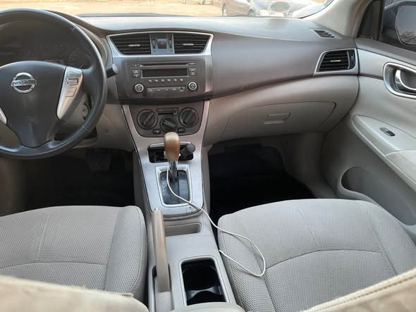 A picture of 2013 Nissan Sentra