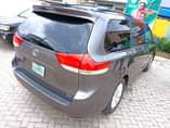 A picture of TOKS SIENNA 2012 XLE