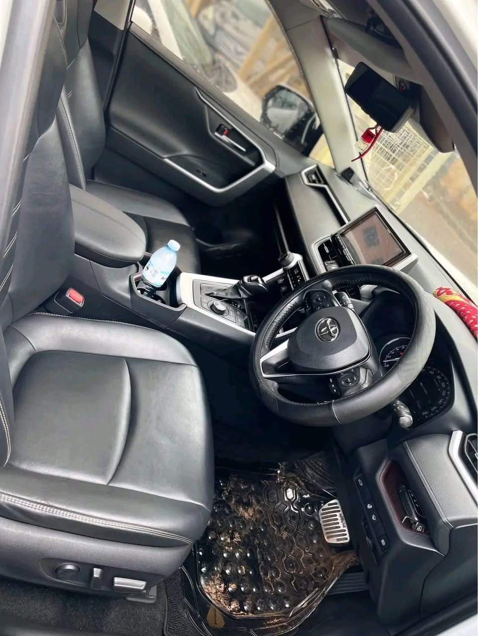 A picture of Toyota RAV4 2020 2 5cc petrol 120M