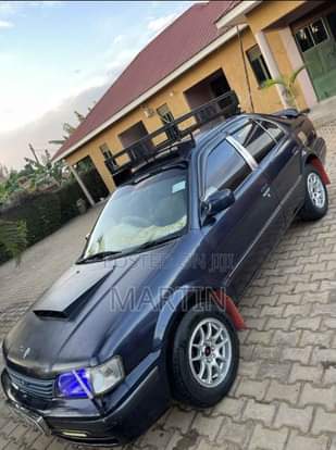 A picture of Toyota _ corsa