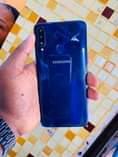 A picture of Samsung A20s
