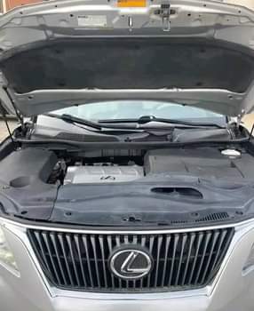 A picture of DIRECT TOKUNBO 2010 LEXUS RX350 FULL OPTION Sunroof Thumbstart Navigation