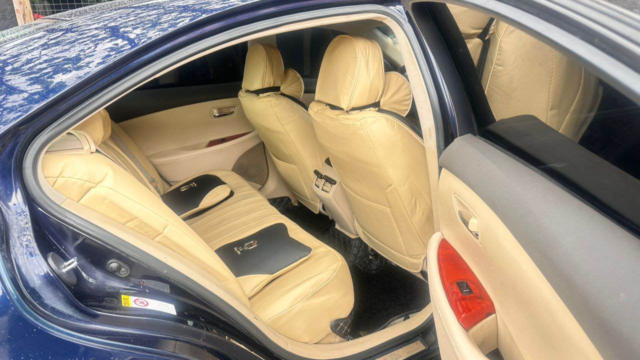 A picture of Lexus es350