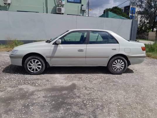 A picture of TOYOTA PREMIO