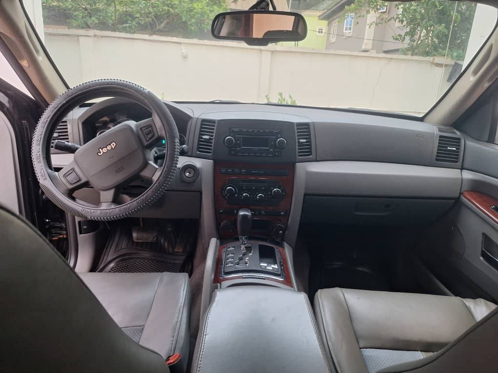 A picture of Too Clean Grand Cherokee Jeep 2007 Model