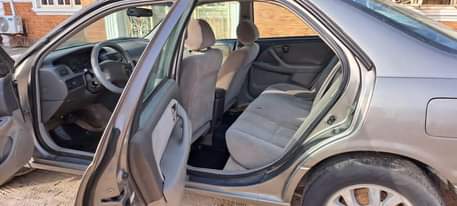 A picture of Neatly used 2002 Toyota camry without a single fault 08065728075