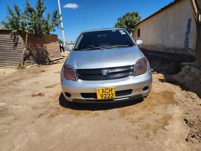 used toyota ist