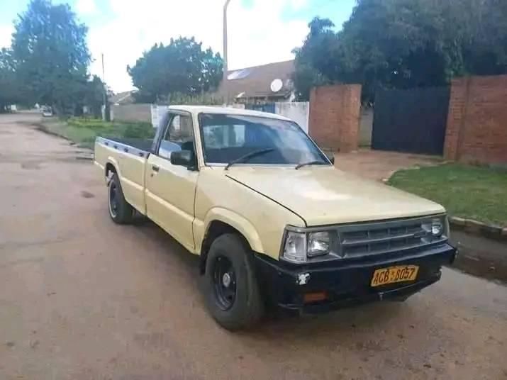 classifieds/cars mazda