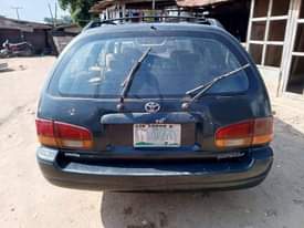 A picture of 1997 Toyota Camry LE
