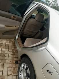 A picture of Toyota Camry 04