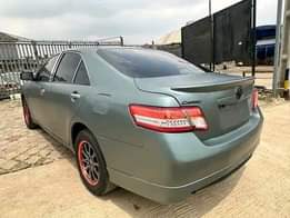 A picture of REGISTERED TOYOTA CAMRY XLE Thumbstart 2 Keyless Remote Open Roof