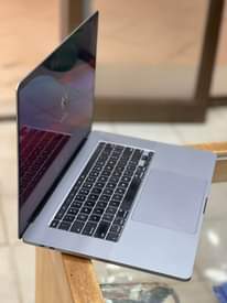 A picture of Mackbook pro i9 2019