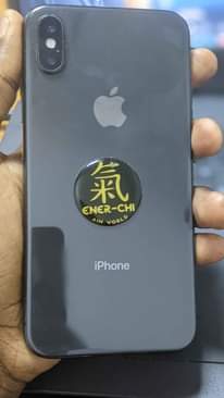 A picture of Jipongeze kwa kufunga mwaka na fungua mwaka na Iphone X