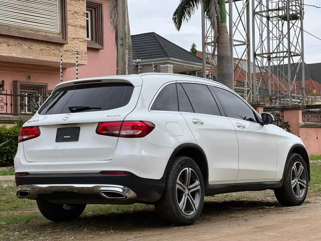 A picture of FOR SALE Super clean Mercedes Benz GLC300 full option 2017