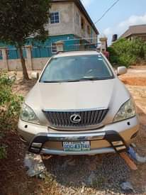A picture of Rx330 04 model Nting to fix 5 7m Location Ibadan