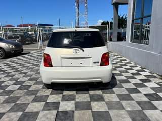 A picture of 2005 Toyota IST