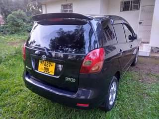 A picture of Toyota Spacio DQL 1nz engine 1490cc Radio android Full AC