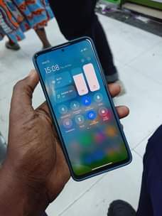 A picture of Redmi note 11 Pro 0657343628