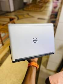 A picture of Dell Latitude E7440 Core i7 16gb Ram 500Gb Rom 650k