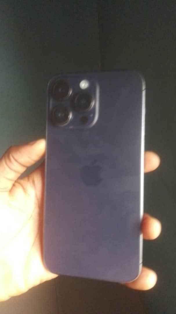 A picture of Iphone 14promax