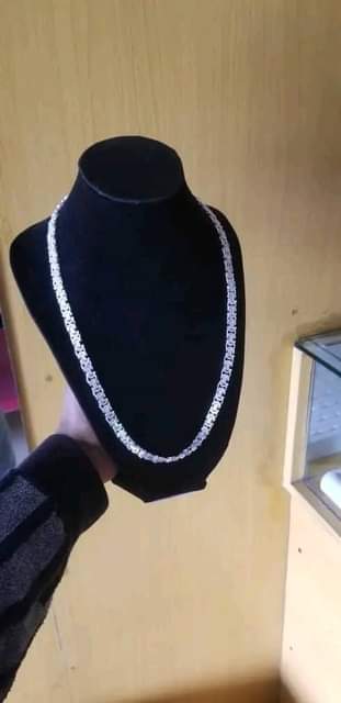 A picture of Italian silver quality og 925