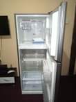 A picture of SAMSUNG FRIDGE double door inagandisha sana na kupoza vzr bei