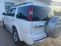A picture of Ford everest for sell