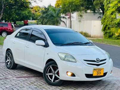 A picture of TOYOTA BELTA SWEET DYP
