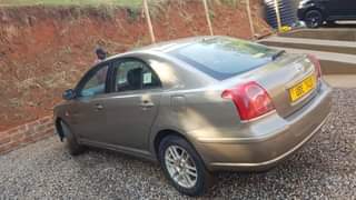 used toyota avensis