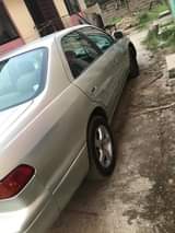 A picture of Toyota Camry LE 2001