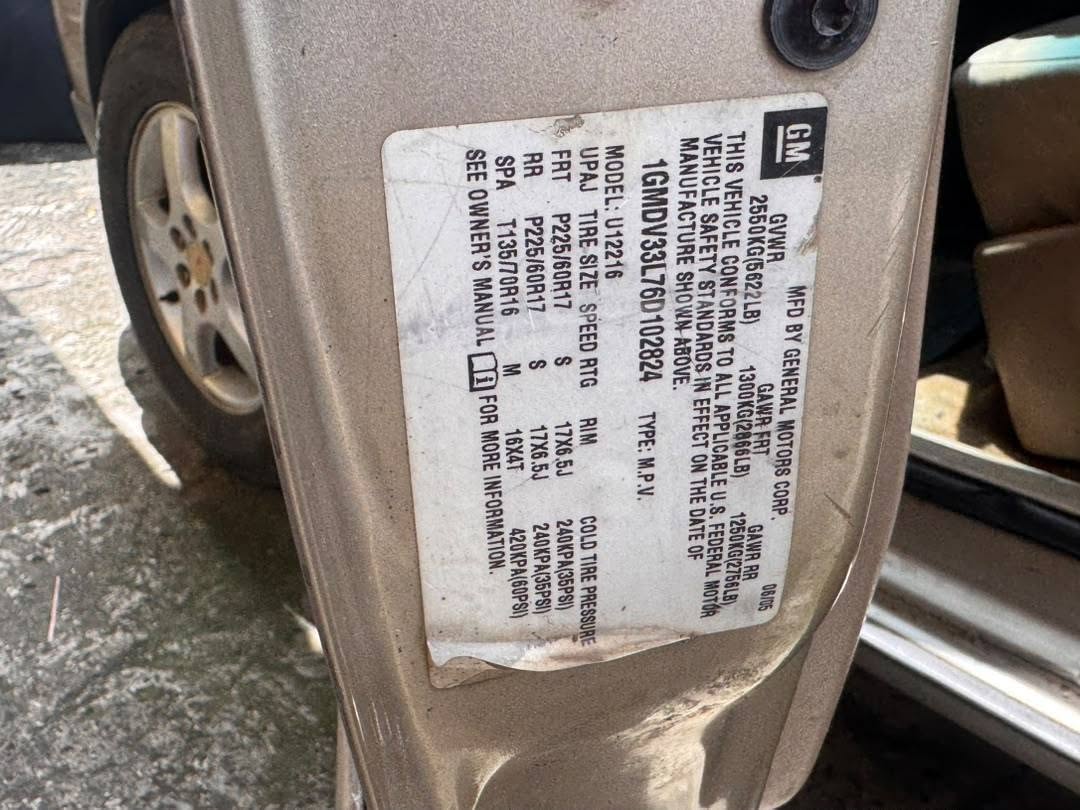 A picture of PONTIAC VIBE