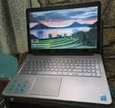 A picture of Dell latitude i5 7000 series