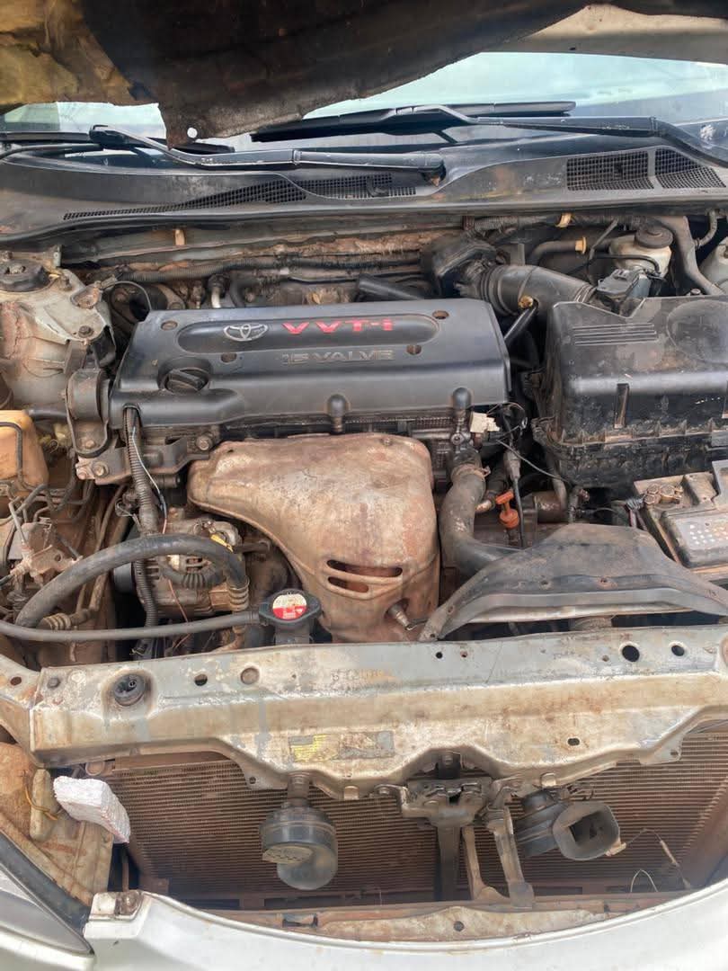 A picture of 2004 Toyota camry 2.4