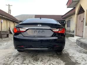 A picture of KEYLESS 2013 HYUNDAI SONATA PRICE IS 6 5 million Naria