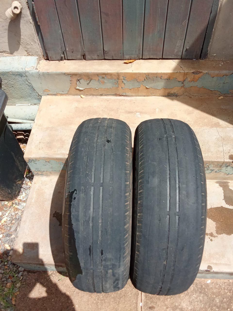 tyres