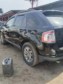 A picture of Belgium Grade and neatly used 2009 Ford Edge with all