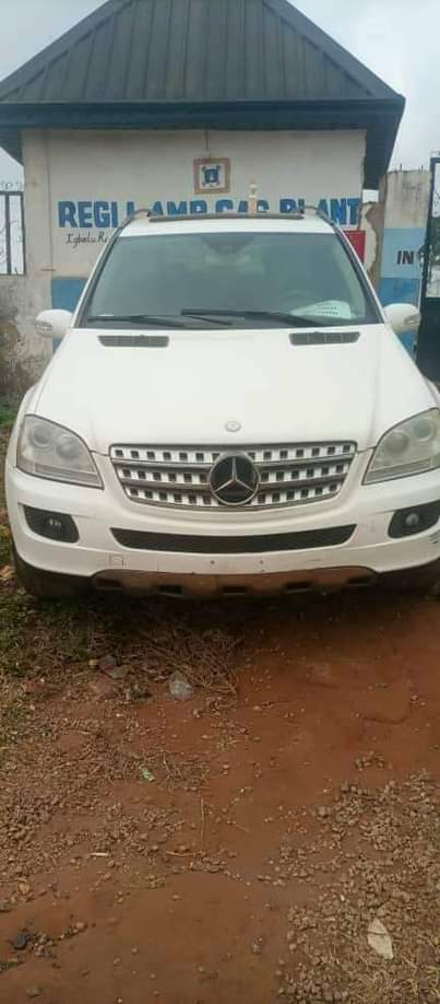 A picture of 2008 Mercedes Benz Ml 350. 4matic Suv