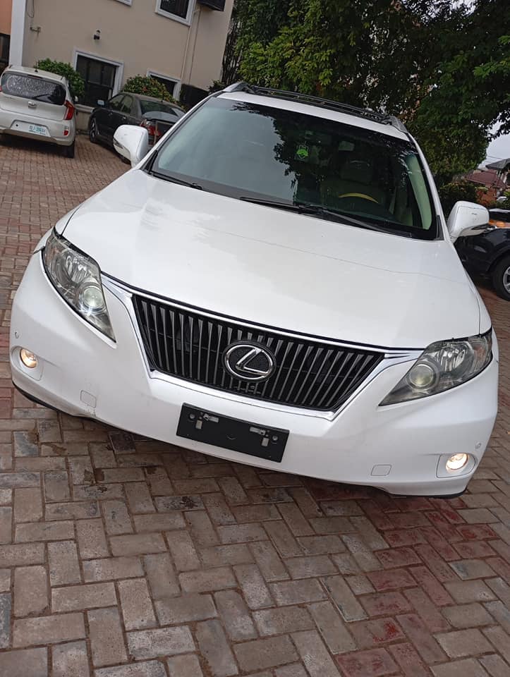 A picture of Rx350 012 model direct Belgium