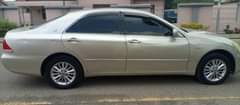 A picture of Crown royal nauza mil 7 7 ipo mbeya nicheki 0753020835