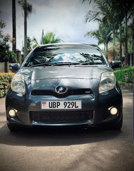 A picture of 2010 Toyota vitz