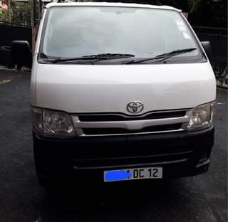 used toyota hiace