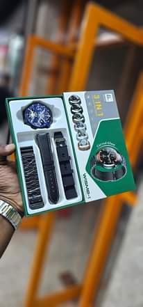 A picture of PREMIUM SMARTWATCH