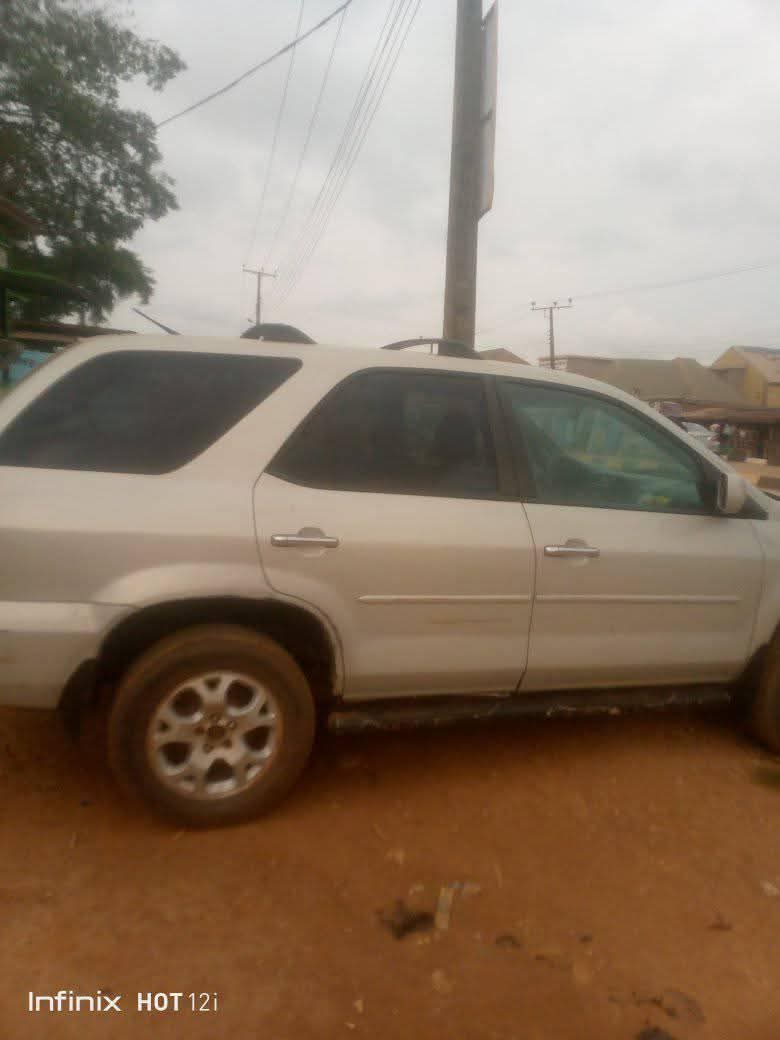 A picture of Accura MDX 03 model engine gear AC need gas only