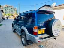 A picture of TOYOTA PRADO TX